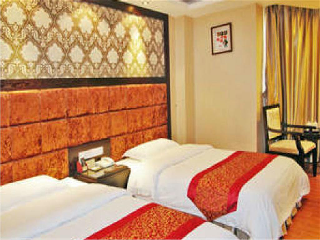 Guangzhou Lucky Hotel Exterior photo